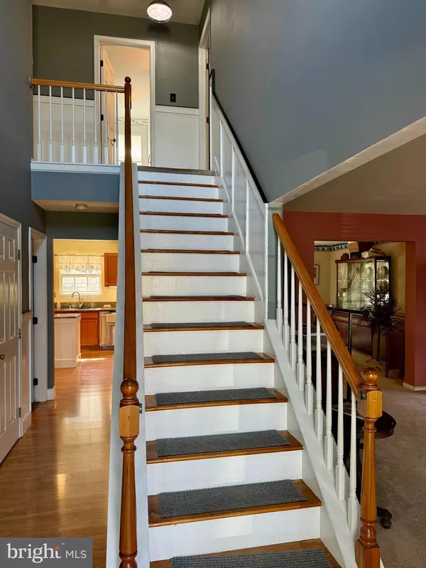 Warminster, PA 18974,990 MEADOW GLEN RD