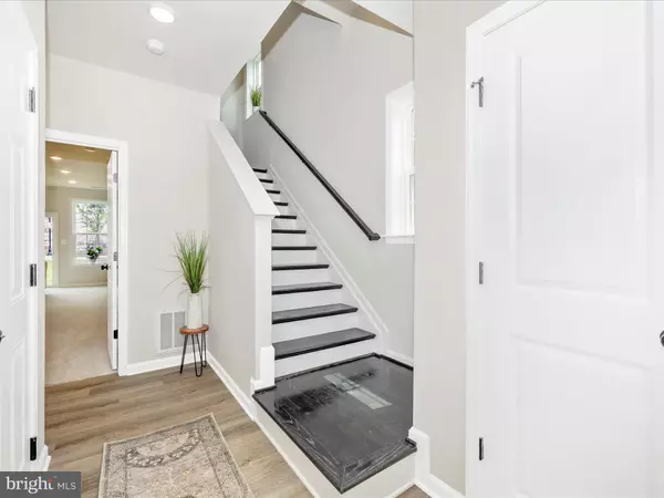 Frederick, MD 21701,100 SPRING BANK WAY