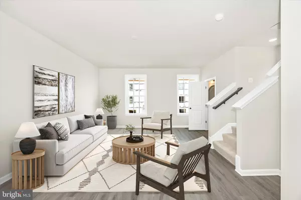 Frederick, MD 21701,106 SPRING BANK WAY