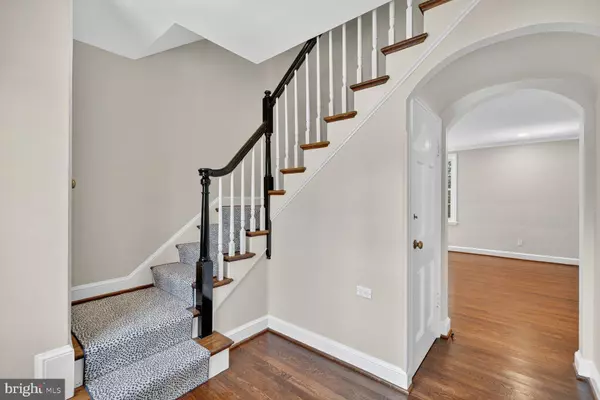 Washington, DC 20016,3908 49TH ST NW