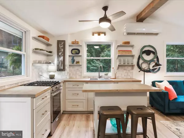 Strasburg, VA 22657,570 CEDAR RD