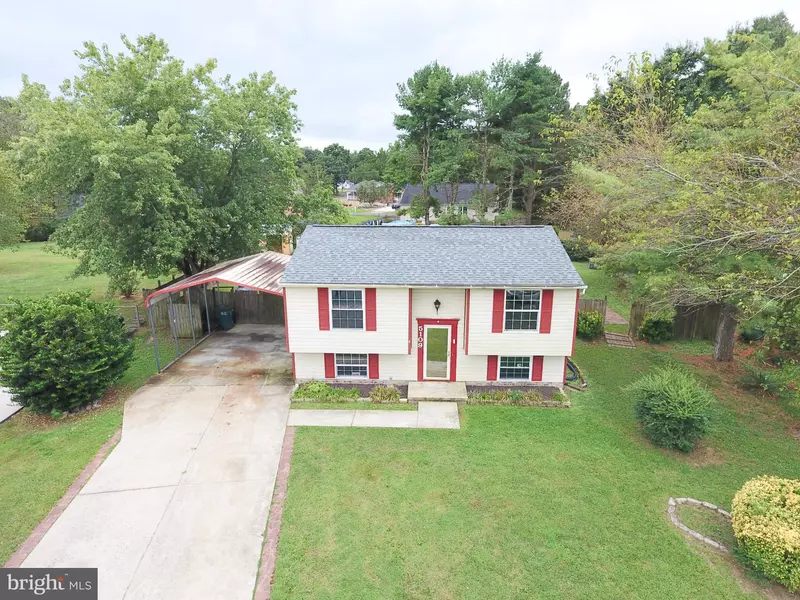 5109 BENDING BRANCH DR, Richmond, VA 23223