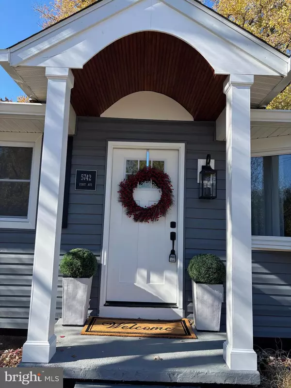 Baltimore, MD 21227,5742 1ST AVE