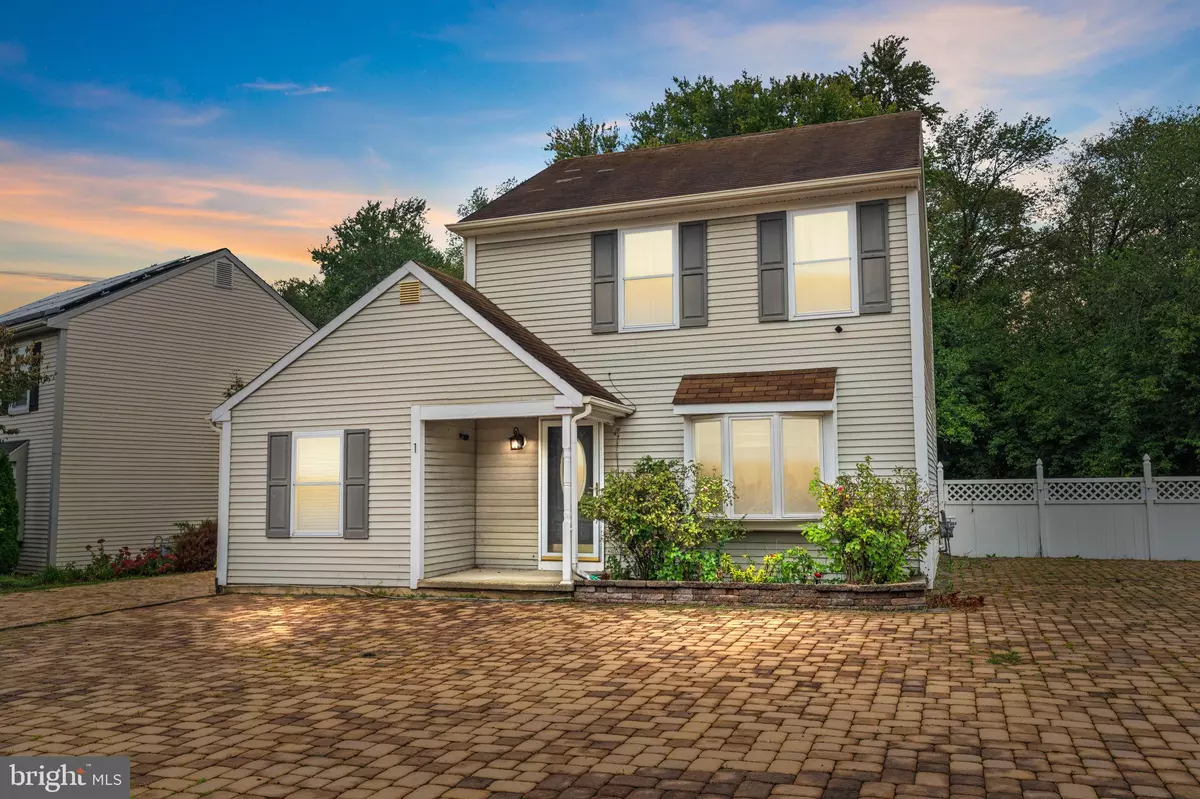 Sicklerville, NJ 08081,1 WOODHAVEN WAY