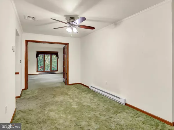 Mechanicsburg, PA 17055,308 HEMLOCK ROAD