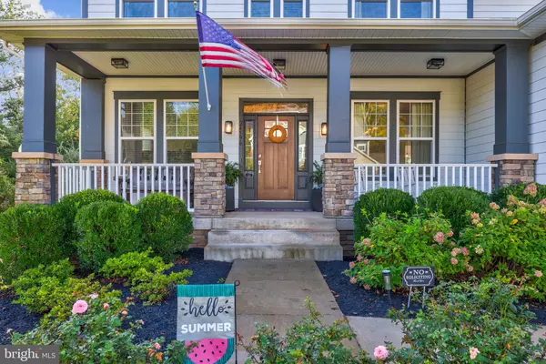 Aldie, VA 20105,24596 WATEROAK PL