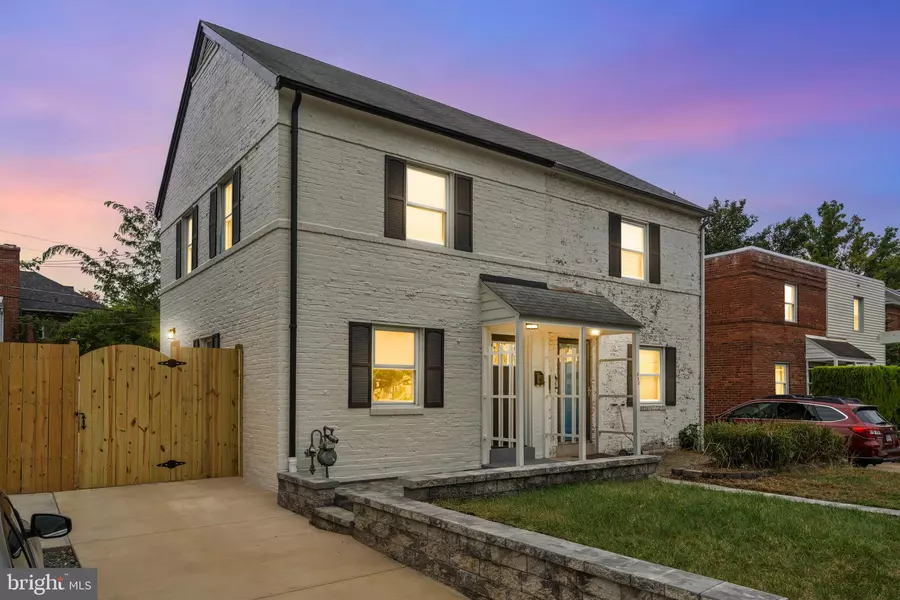 832 S HIGHLAND ST, Arlington, VA 22204