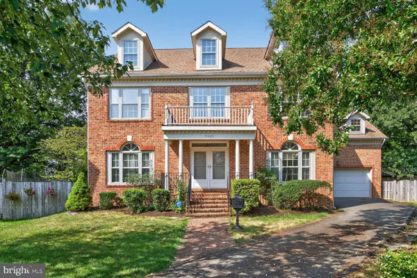 5405 8TH RD N,  Arlington,  VA 22205