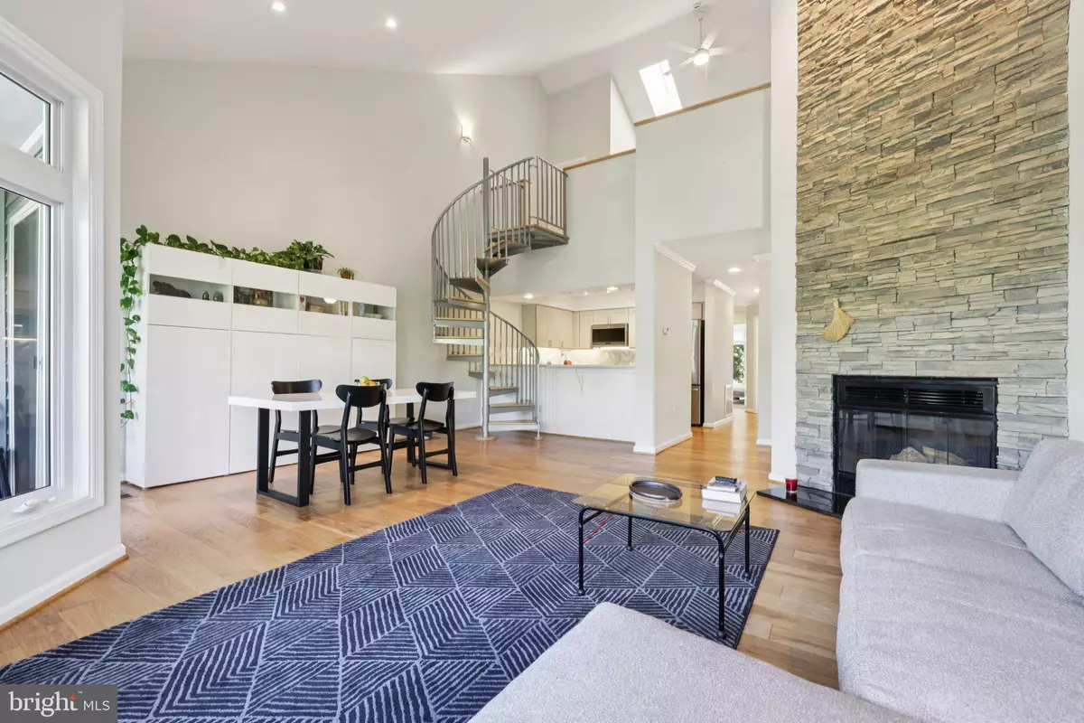 Annapolis, MD 21403,1136 LAKE HERON DR #3A
