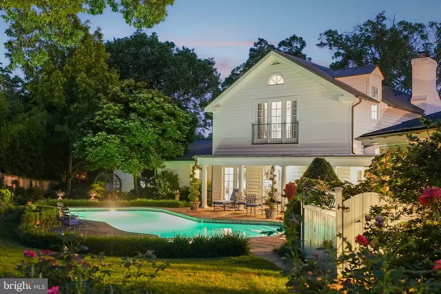 320 1/2 MANSION DR, Alexandria, VA 22302