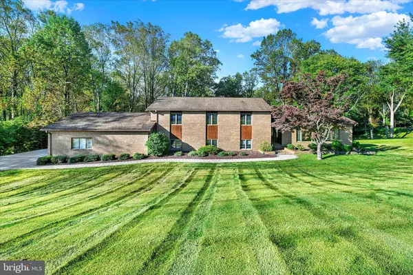 2126 HIGHLAND RIDGE DR, Phoenix, MD 21131