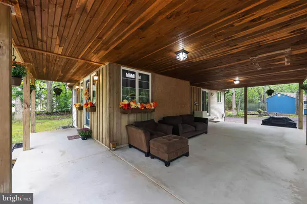 Williamstown, NJ 08094,699 W PINEY HOLLOW RD