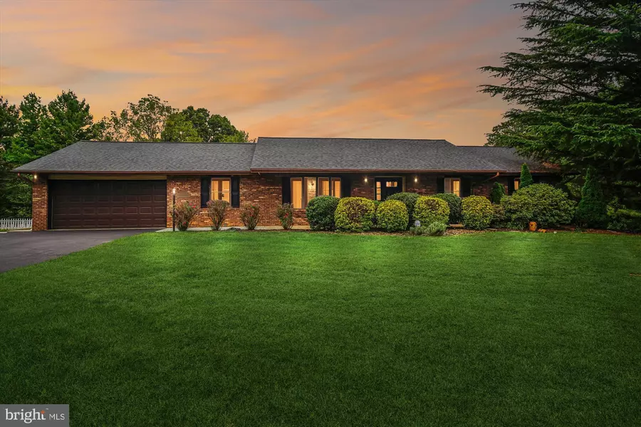 1709 PEPPERMINT LN, Westminster, MD 21157