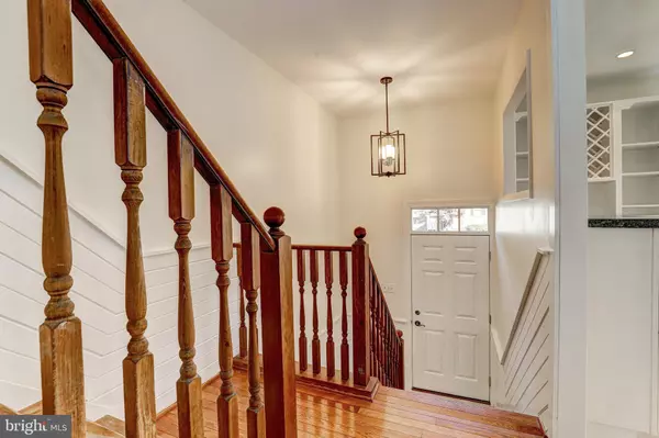 Parkville, MD 21234,9 PINECONE CT