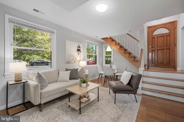 Arlington, VA 22203,4812 FAIRFAX DR