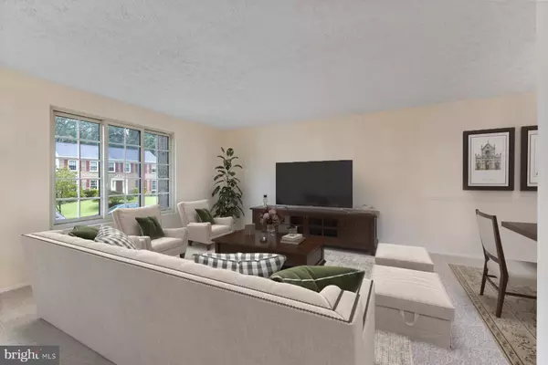 Springfield, VA 22153,8011 TREASURE TREE CT