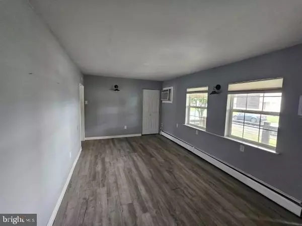 Bristol, PA 19007,307 WESTERN AVE