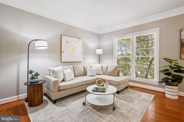 Alexandria, VA 22303,5997 GRAND PAVILION WAY