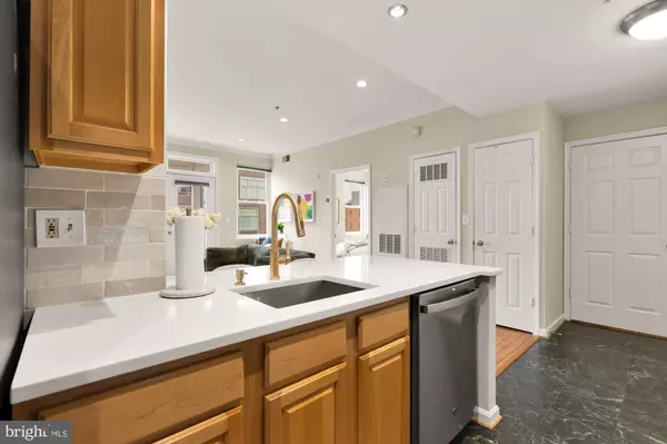 Washington, DC 20009,2004 11TH ST NW #436