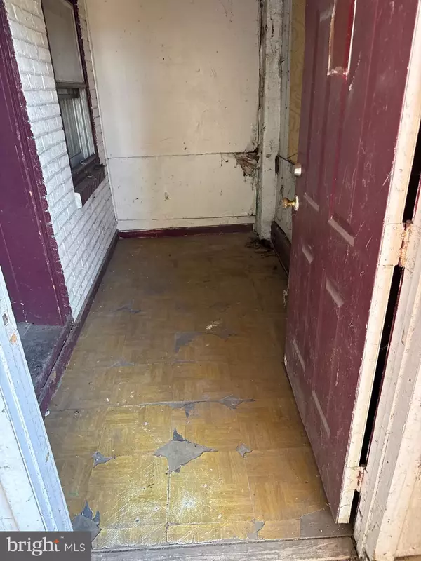 Camden, NJ 08102,321 BYRON ST