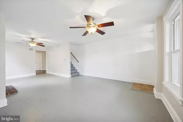 Coatesville, PA 19320,139 S 4TH AVE