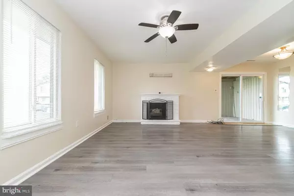 Baltimore, MD 21237,76 KING HENRY CIR #76B