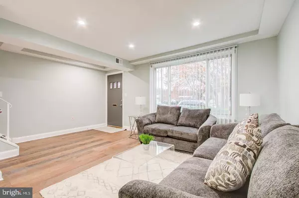 Alexandria, VA 22302,1626 KENWOOD AVE