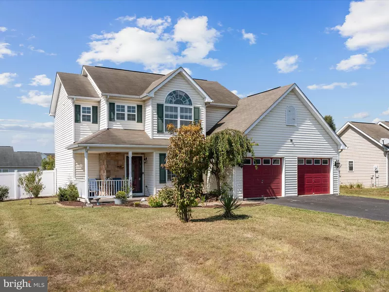 155 FENIMORE DR, Inwood, WV 25428