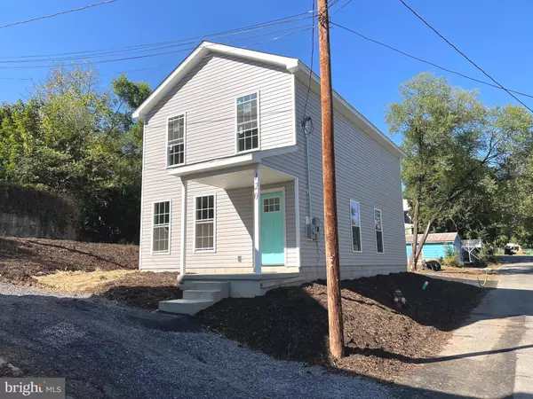 Martinsburg, WV 25404,135 DIM ST