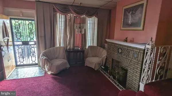 Philadelphia, PA 19151,1613 N 61ST ST