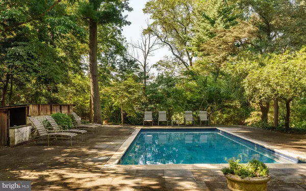 Philadelphia, PA 19119,1026 WESTVIEW ST