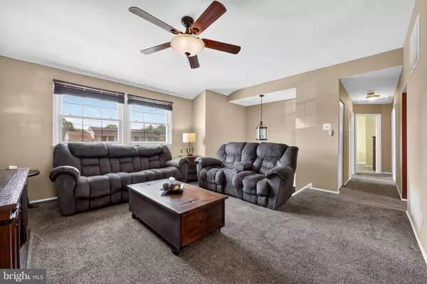 Williamstown, NJ 08094,185 PRINCETON PL