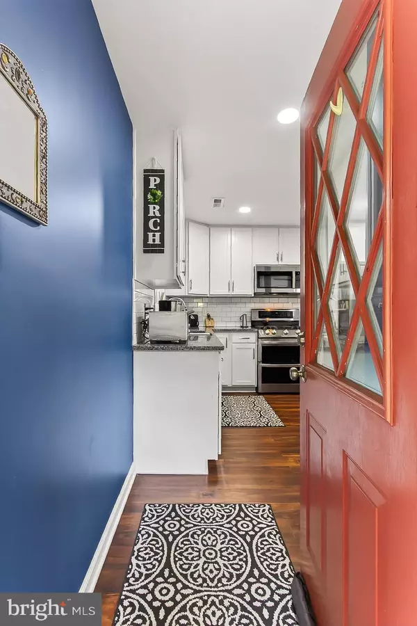 Falls Church, VA 22041,6360 LAKEWOOD DR