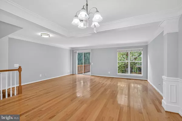 Herndon, VA 20170,1055 LEXUS WAY