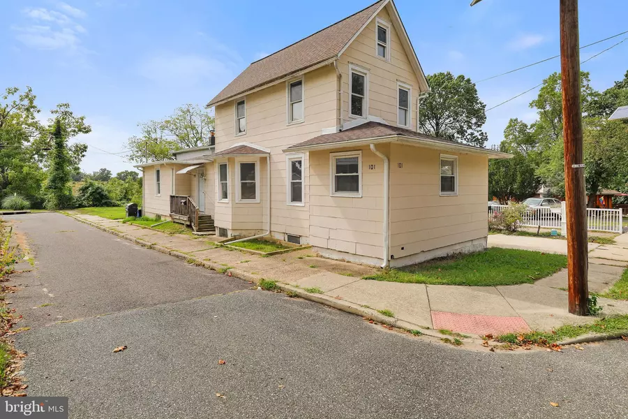 101 SINGLEY AVE, Runnemede, NJ 08078