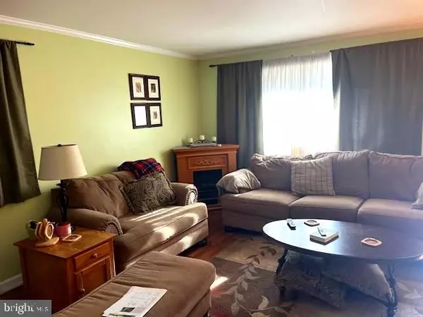 Philadelphia, PA 19154,3719 ACADEMY RD