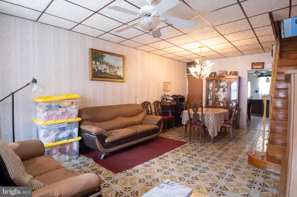 Philadelphia, PA 19145,1847 GLADSTONE ST