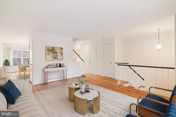 Gaithersburg, MD 20878,174 LAZY HOLLOW DR