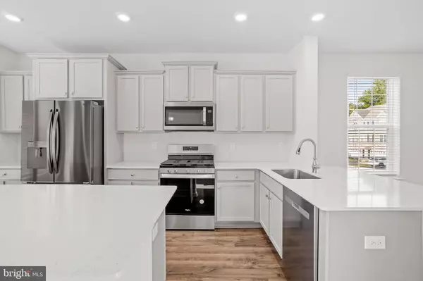 30 CARDINAL WAY, Mount Laurel, NJ 08054