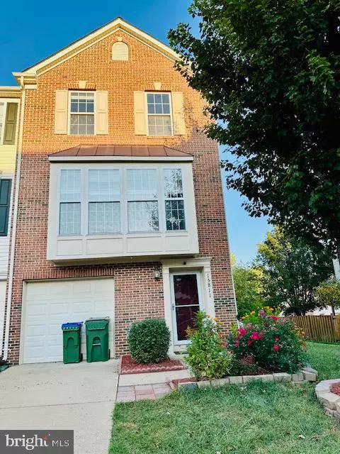 15811 BOBOLINK DR, Woodbridge, VA 22191