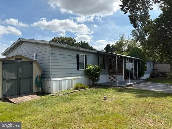 100 WOODLAND, Norristown, PA 19403