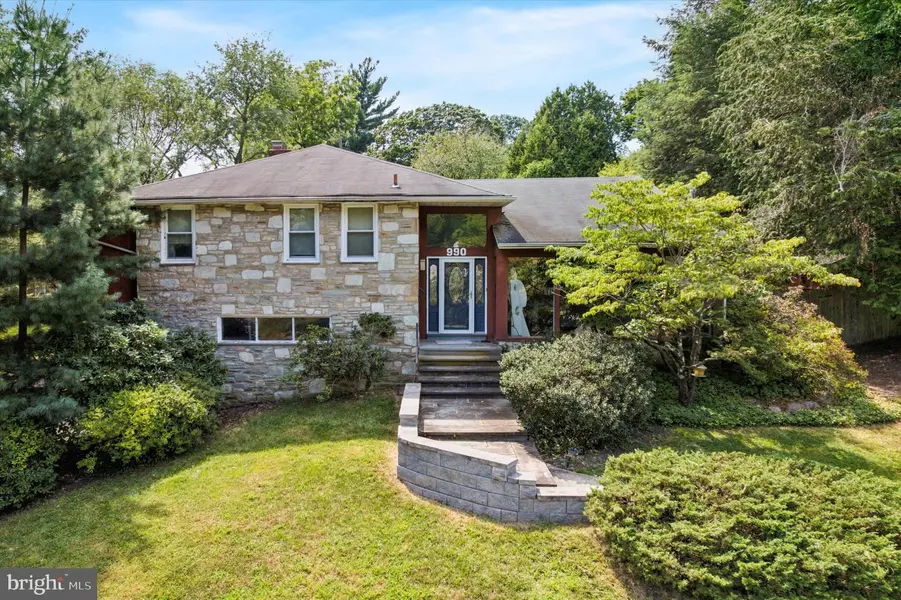 990 INDIAN CREEK RD, Jenkintown, PA 19046
