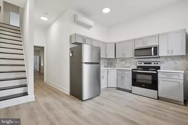 2250 N WOODSTOCK ST #2, Philadelphia, PA 19132