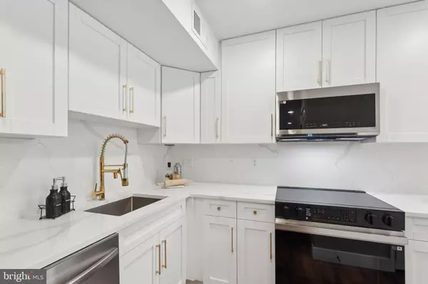 Annandale, VA 22003,4536 CONWELL DR