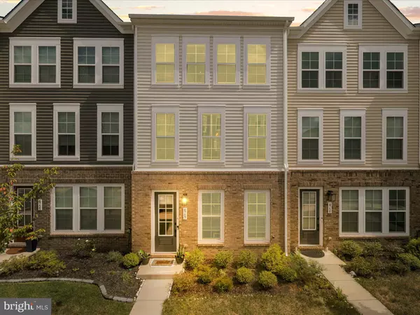 6757 SIRAH LN,  Gainesville,  VA 20155