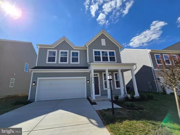 Ranson, WV 25438,1255 RED CLOVER LN