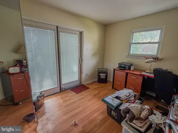 Woodbury Heights, NJ 08097,616 FAIRVIEW AVE