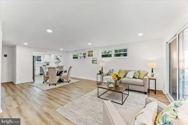 Folcroft, PA 19032,2138 VALLEY VIEW DR