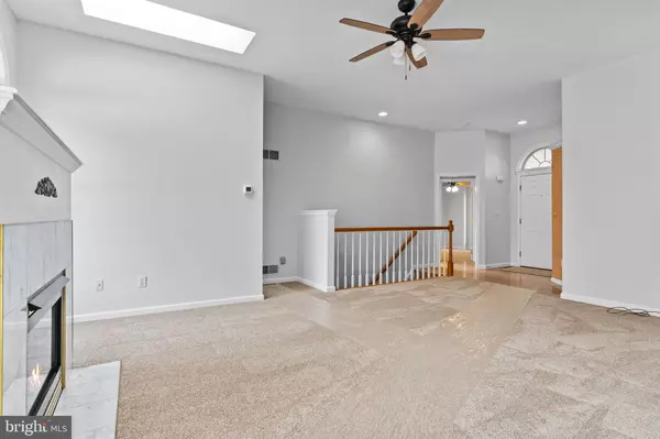Mechanicsburg, PA 17050,8 LONGWOOD DRIVE
