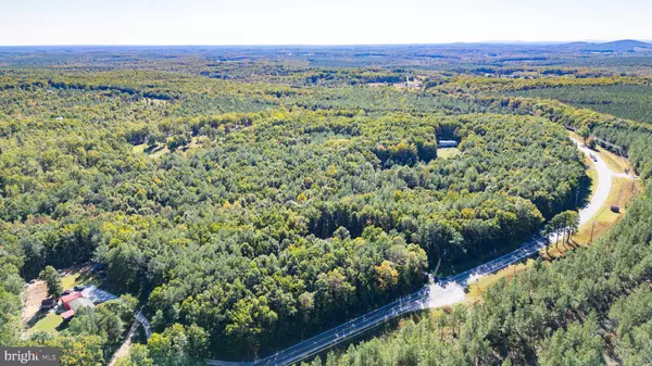 Appomattox, VA 24522,00 OLD COURTHOUSE RD